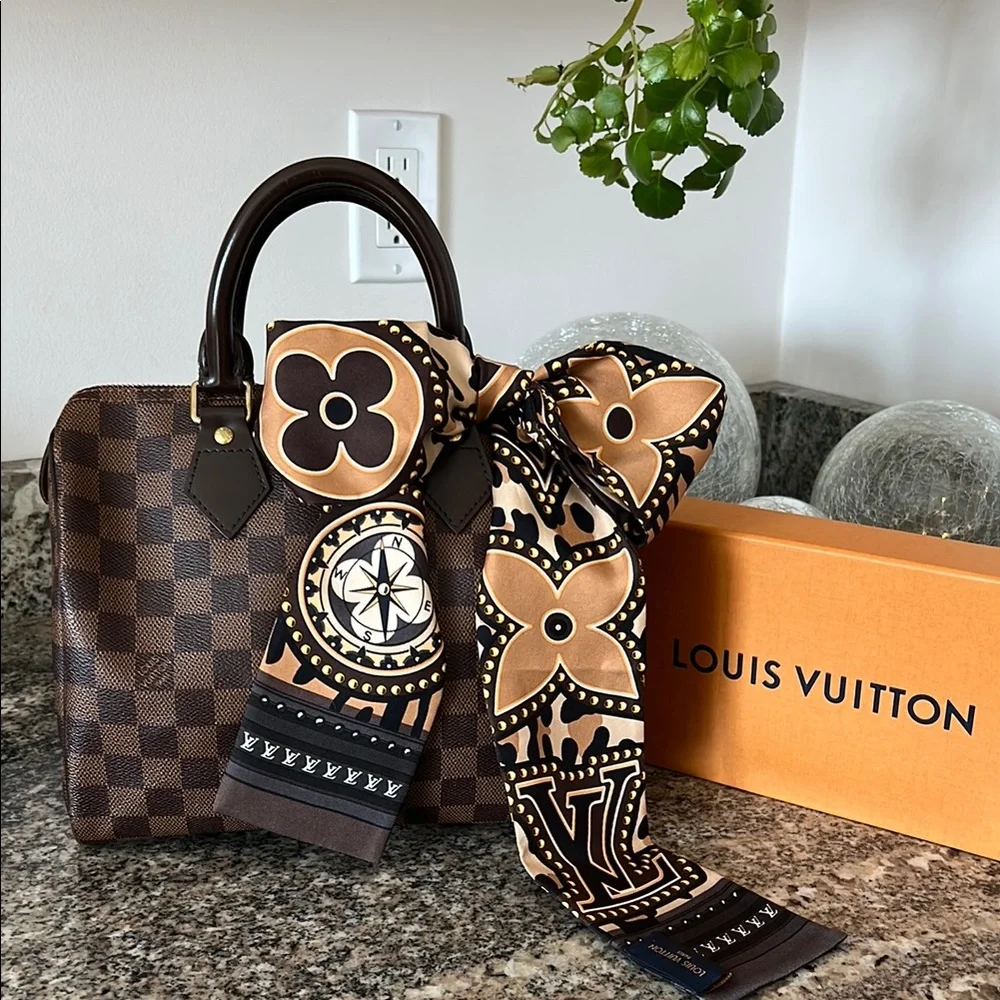 Louis Vuitton 100% silk